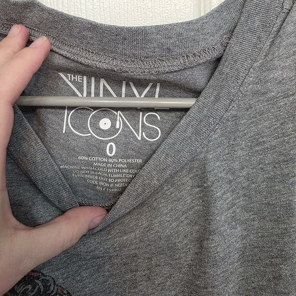 Gray Graphic Muscle Tee - Picture 2 of 4